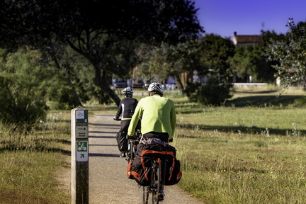 vélo canal des deux mers