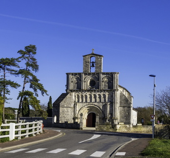 église de breuillet
