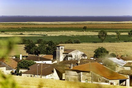 église de st romain sur gironde