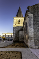clocher de l'église de saujon
