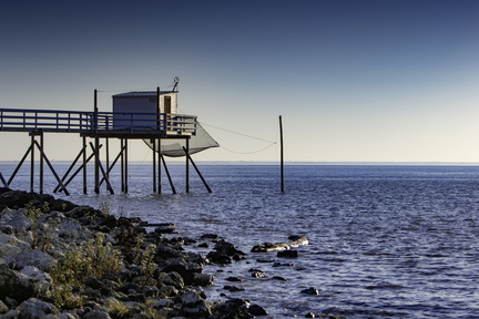 carrelet sur l'estuaire de la gironde