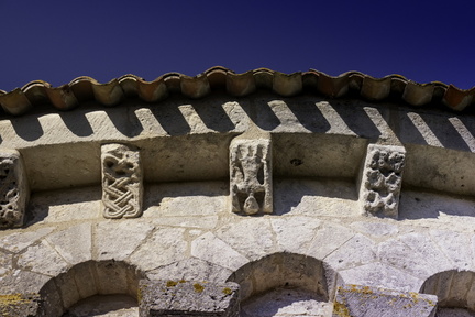 modillons de l'église sainte-radegonde de talmont