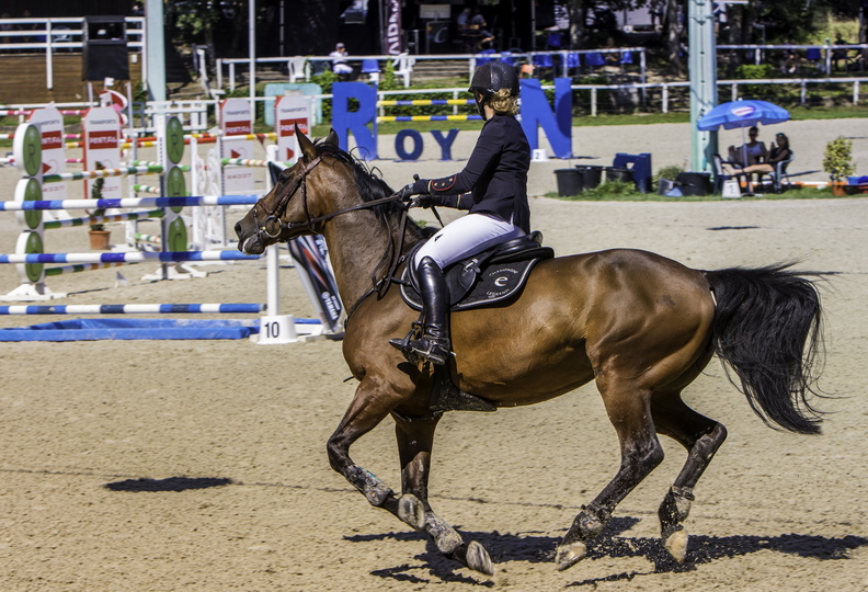 t.avan180708 royan jumping (8).jpg