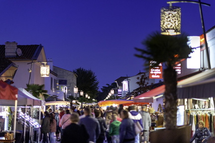 marché nocturne à ronce 2019