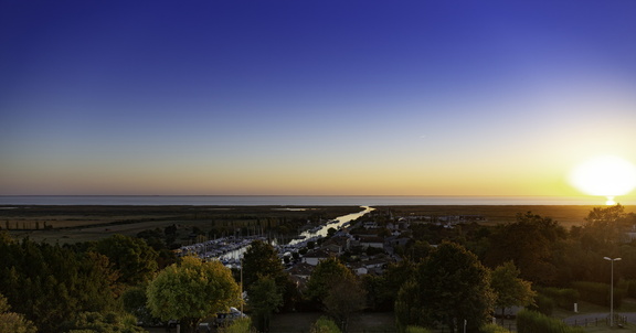 sunset sur mortagne