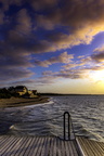 sunset sur la plage de ronce