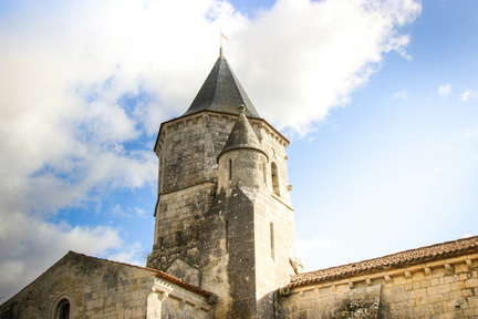 clocher de l'église d'arces