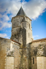 clocher de l'église d'arces