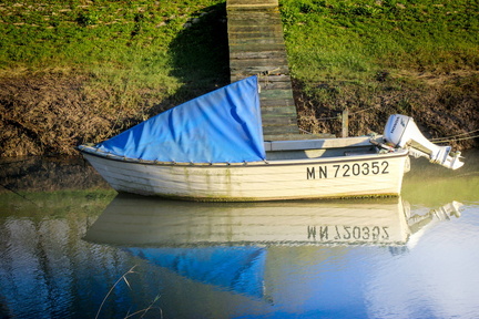 yole au port des monards